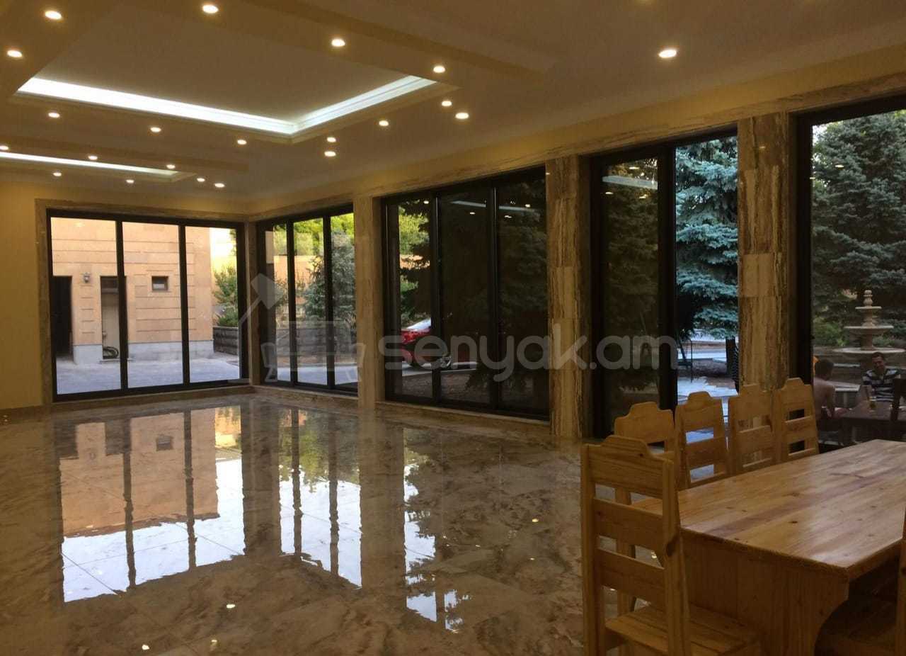 6 Սենյականոց Շքեղ Առանձնատուն, 200քմ, Լողավազանով