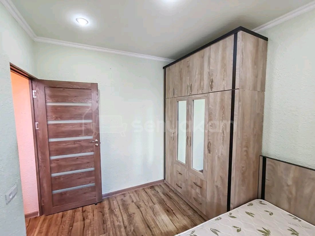 2 Սենյականոց Բնակարան, 40քմ, 8/9 հարկ, Նորմալ Վիճակում, Կահավորված