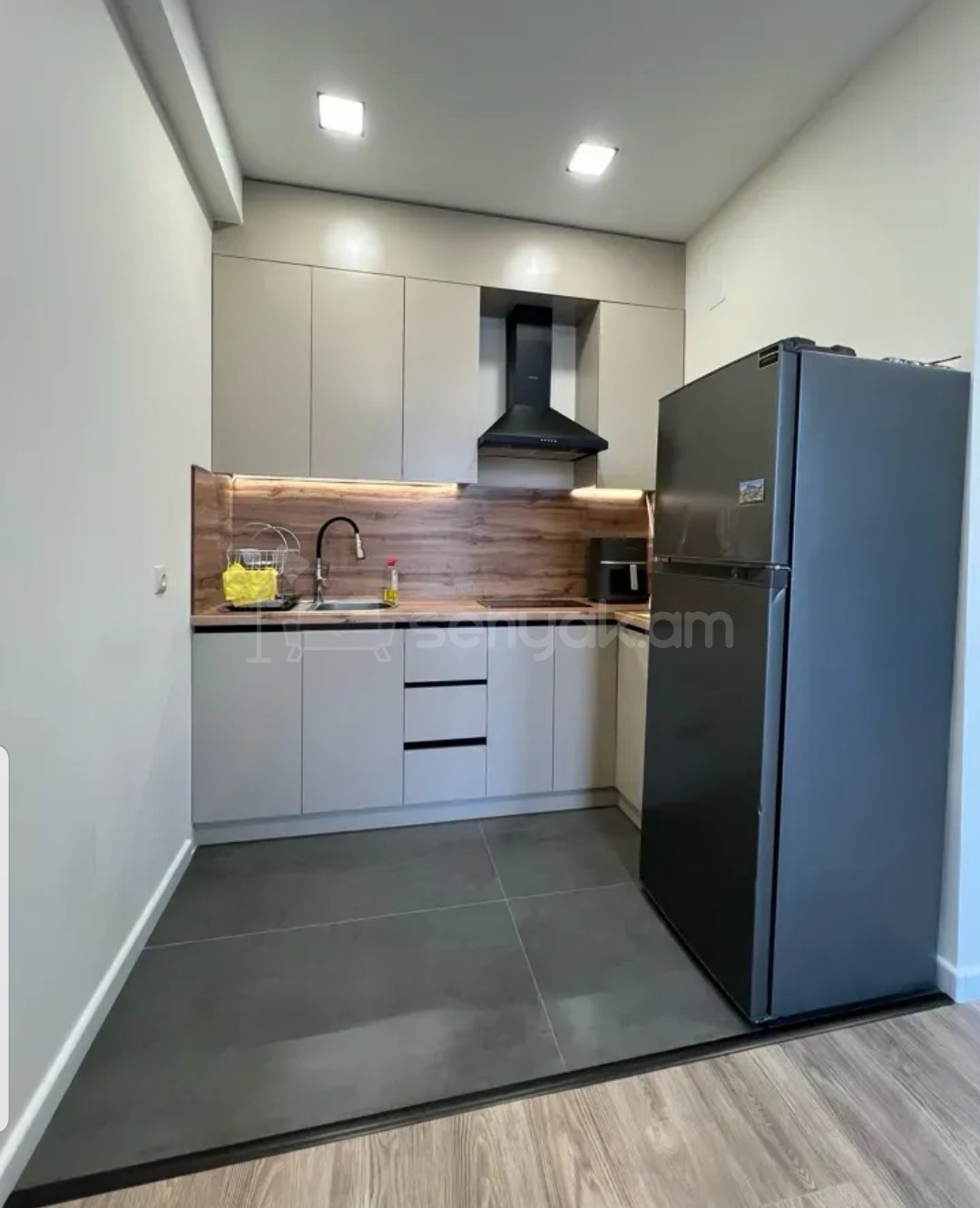 1 Սենյականոց Բնակարան Նորակառույցում, 38քմ, 3/4 հարկ, Կապիտալ Վերանորոգված