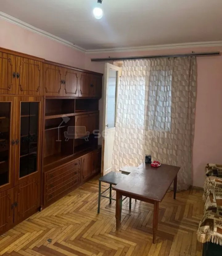 2 Սենյականոց Բնակարան, 50քմ, 3/9 հարկ, Նորմալ Վիճակում, Կահավորված, Արևկող