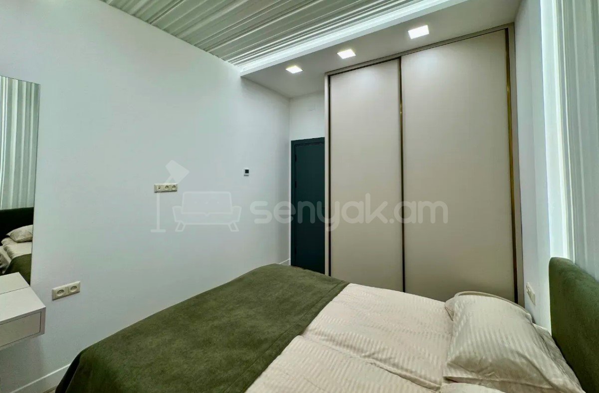 2 Սենյականոց Բնակարան Նորակառույցում, 60քմ, 4/12 հարկ, Կապիտալ Վերանորոգված, Կահավորված