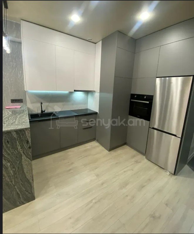 3 Սենյականոց Բնակարան Նորակառույցում, 62քմ, 7/14 հարկ, Դիզայներական Վերանորոգված, Կահավորված