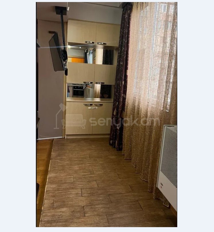 3 Սենյականոց Բնակարան, 45քմ, 9/10 հարկ, Կապիտալ Վերանորոգված, Կահավորված