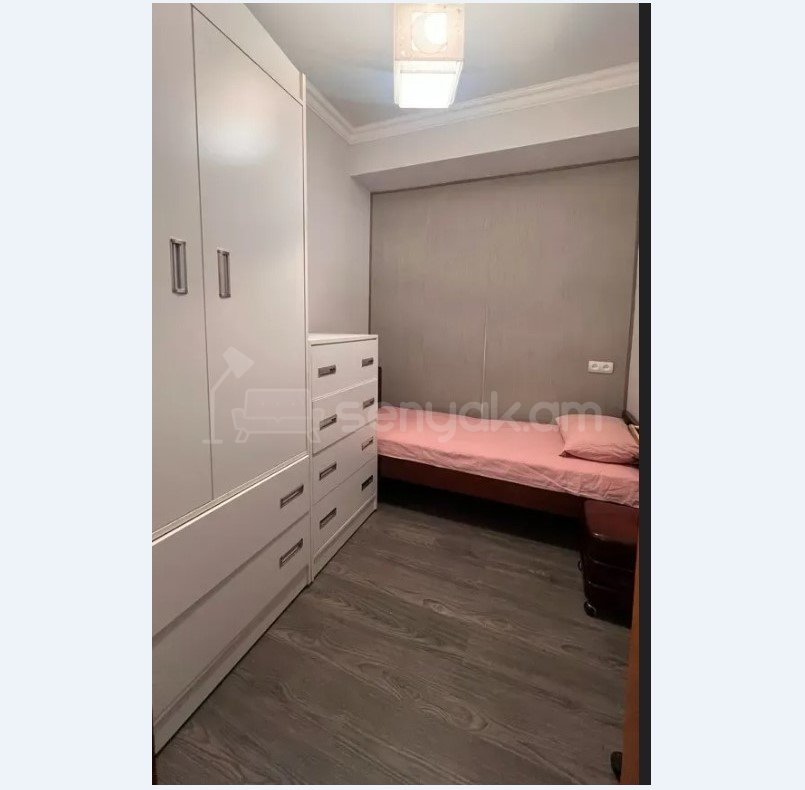 3 Սենյականոց Բնակարան, 45քմ, 9/10 հարկ, Կապիտալ Վերանորոգված, Կահավորված