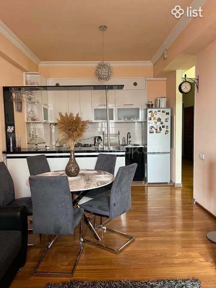 3 Սենյականոց Բնակարան, 94քմ, 11/14 հարկ, Կապիտալ Վերանորոգված