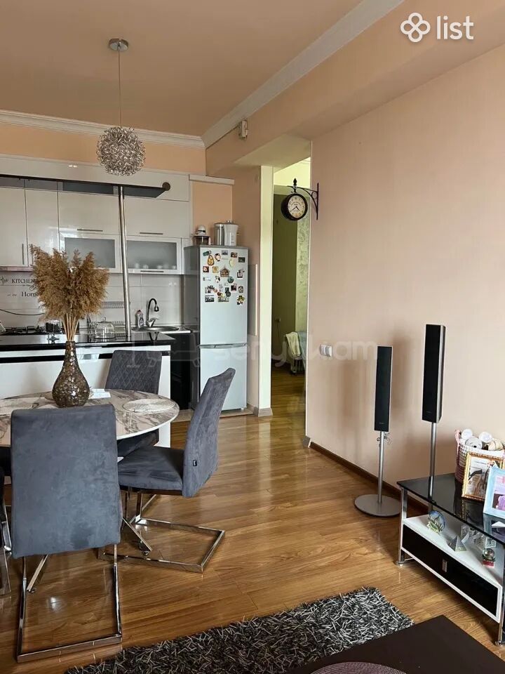 3 Սենյականոց Բնակարան, 94քմ, 11/14 հարկ, Կապիտալ Վերանորոգված