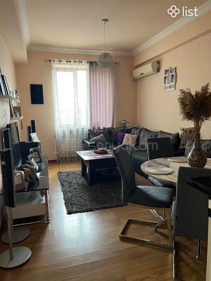 3 Սենյականոց Բնակարան, 94քմ, 11/14 հարկ, Կապիտալ Վերանորոգված