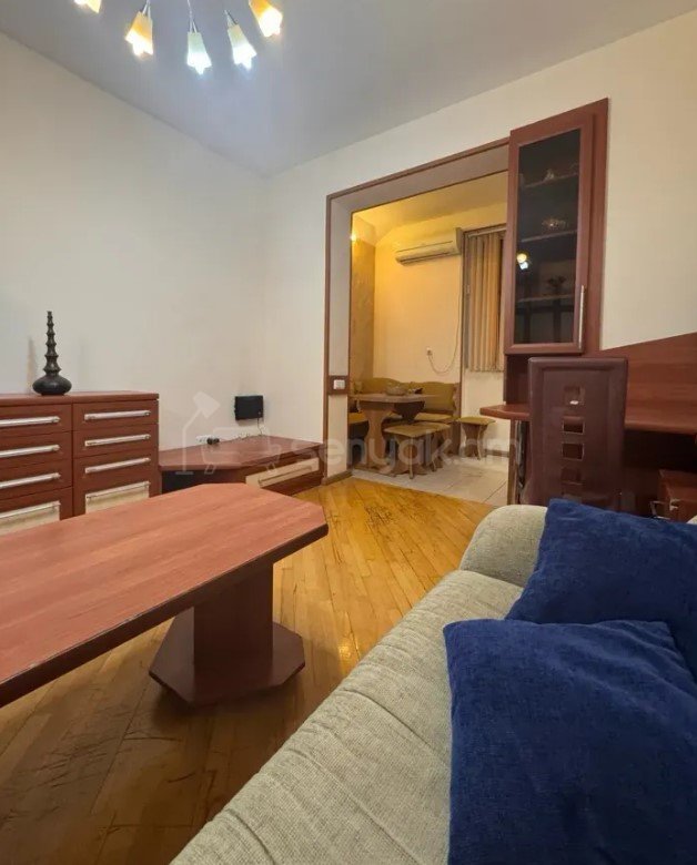 2 Սենյականոց Բնակարան, 50քմ, 8/9 հարկ, Կապիտալ Վերանորոգված, Կահավորված