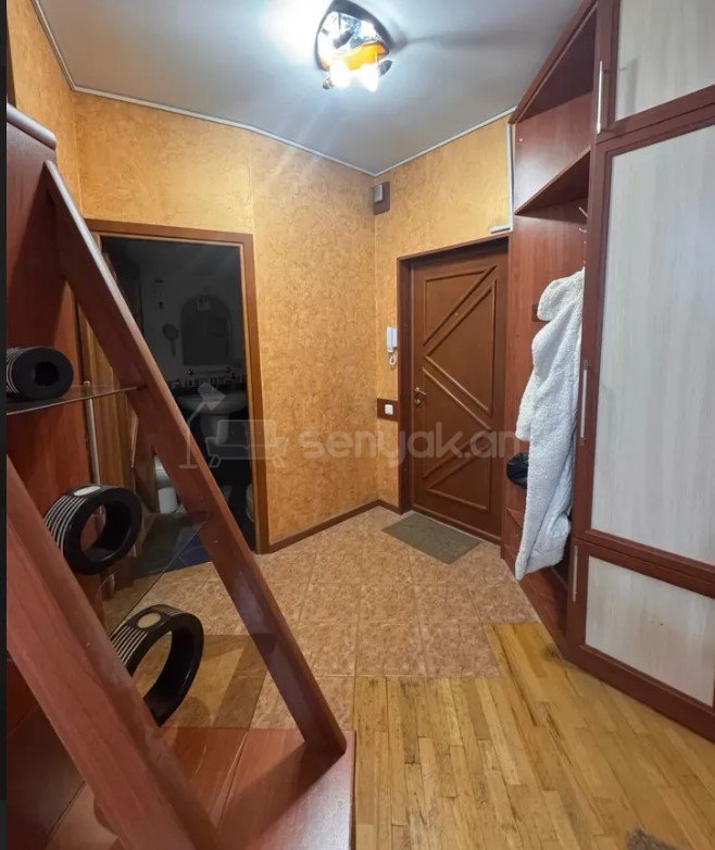 2 Սենյականոց Բնակարան, 50քմ, 8/9 հարկ, Կապիտալ Վերանորոգված, Կահավորված