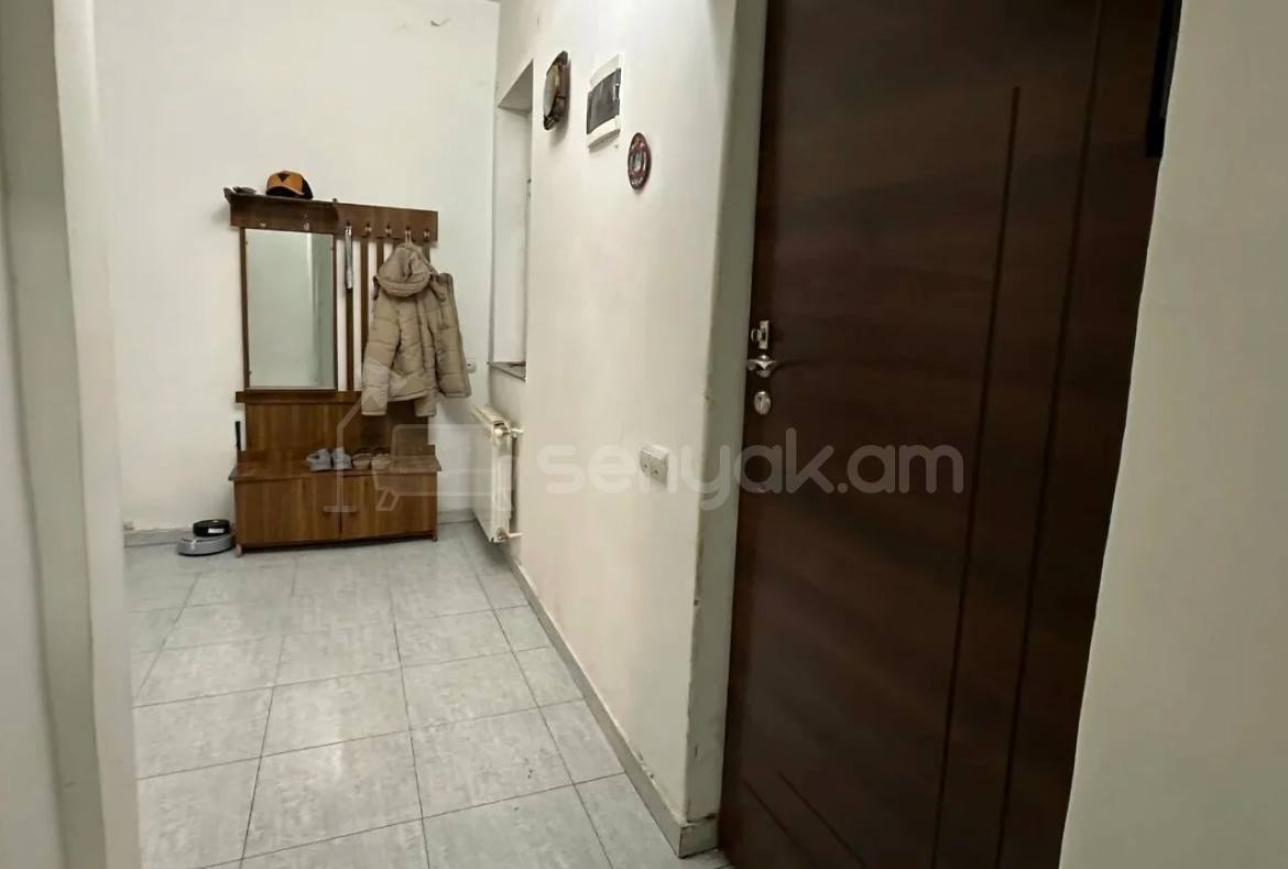 3 Սենյականոց Սեփական Տուն, 68քմ, Կոսմետիկ Վերանորոգված, Կահավորված, Ավտոտնակով