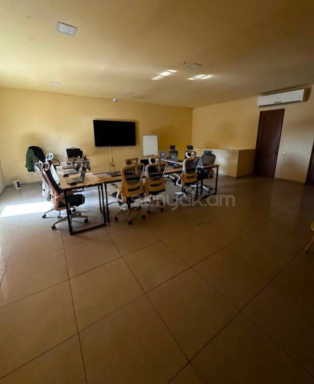 Օֆիսային Տարածք, 150քմ