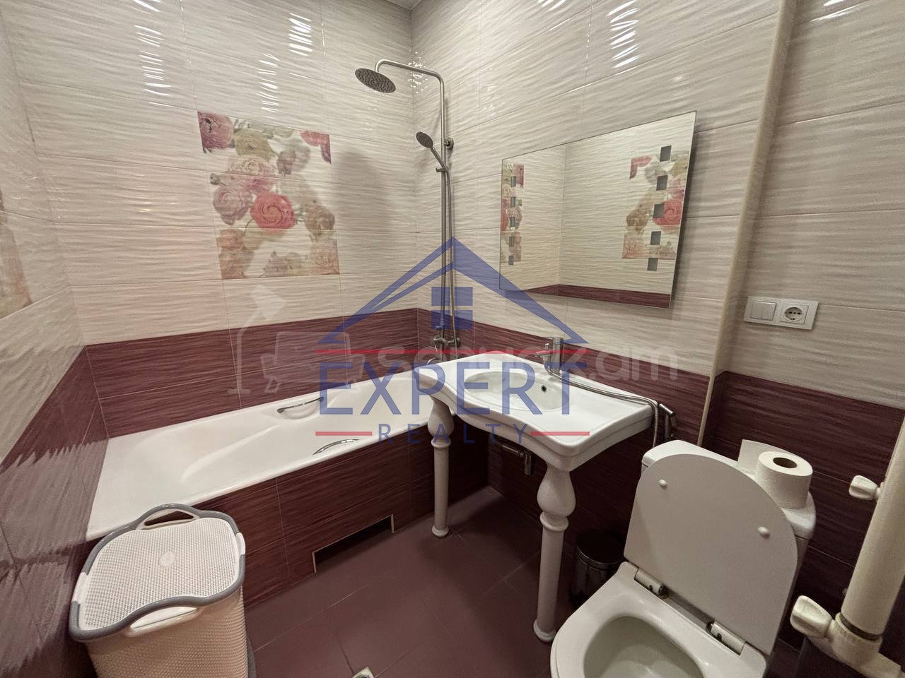 3 Սենյականոց Բնակարան Նորակառույցում, 95քմ, 15/15 հարկ, Դիզայներական Վերանորոգված, Կահավորված, Արևկող