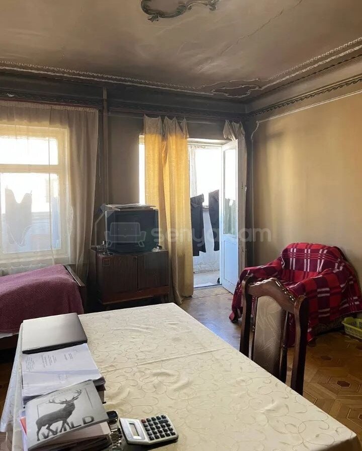 3 Սենյականոց Բնակարան, 91քմ, 8/13 հարկ, Պետական Վիճակում