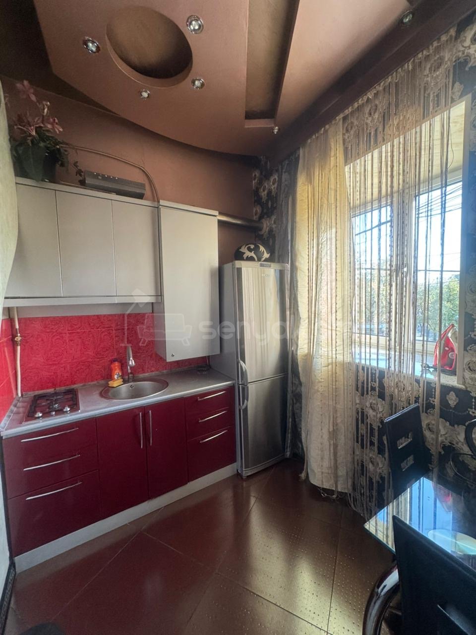 2 Սենյականոց Բնակարան Քարե Շենքում, 55քմ, 2/5 հարկ, Կապիտալ Վերանորոգված, Կահավորված, Արևկող