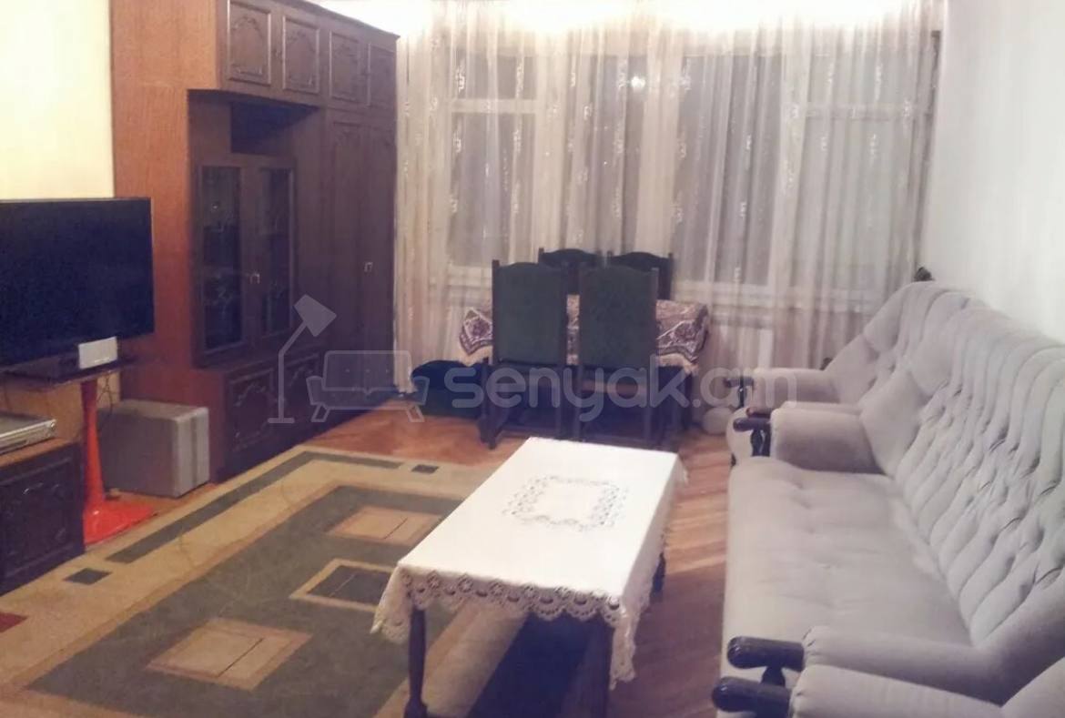 2 Սենյականոց Բնակարան Քարե Շենքում, 72քմ, 5/6 հարկ, Նորմալ Վիճակում, Կահավորված