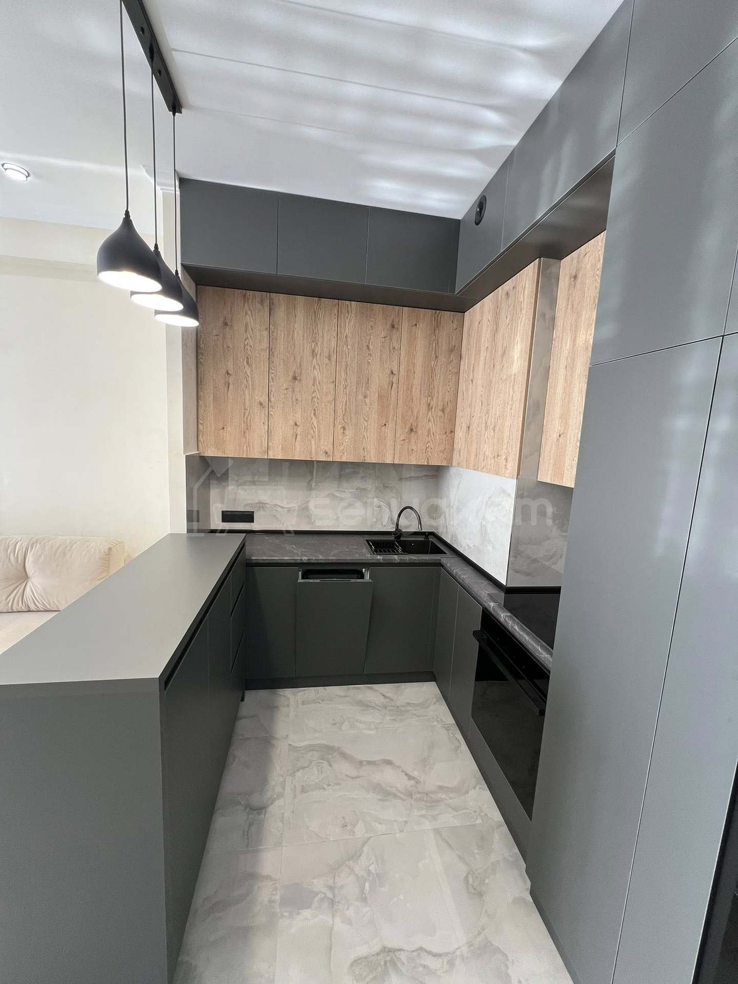 2 Սենյականոց Բնակարան, 52քմ, 8/16 հարկ, Դիզայներական Վերանորոգված