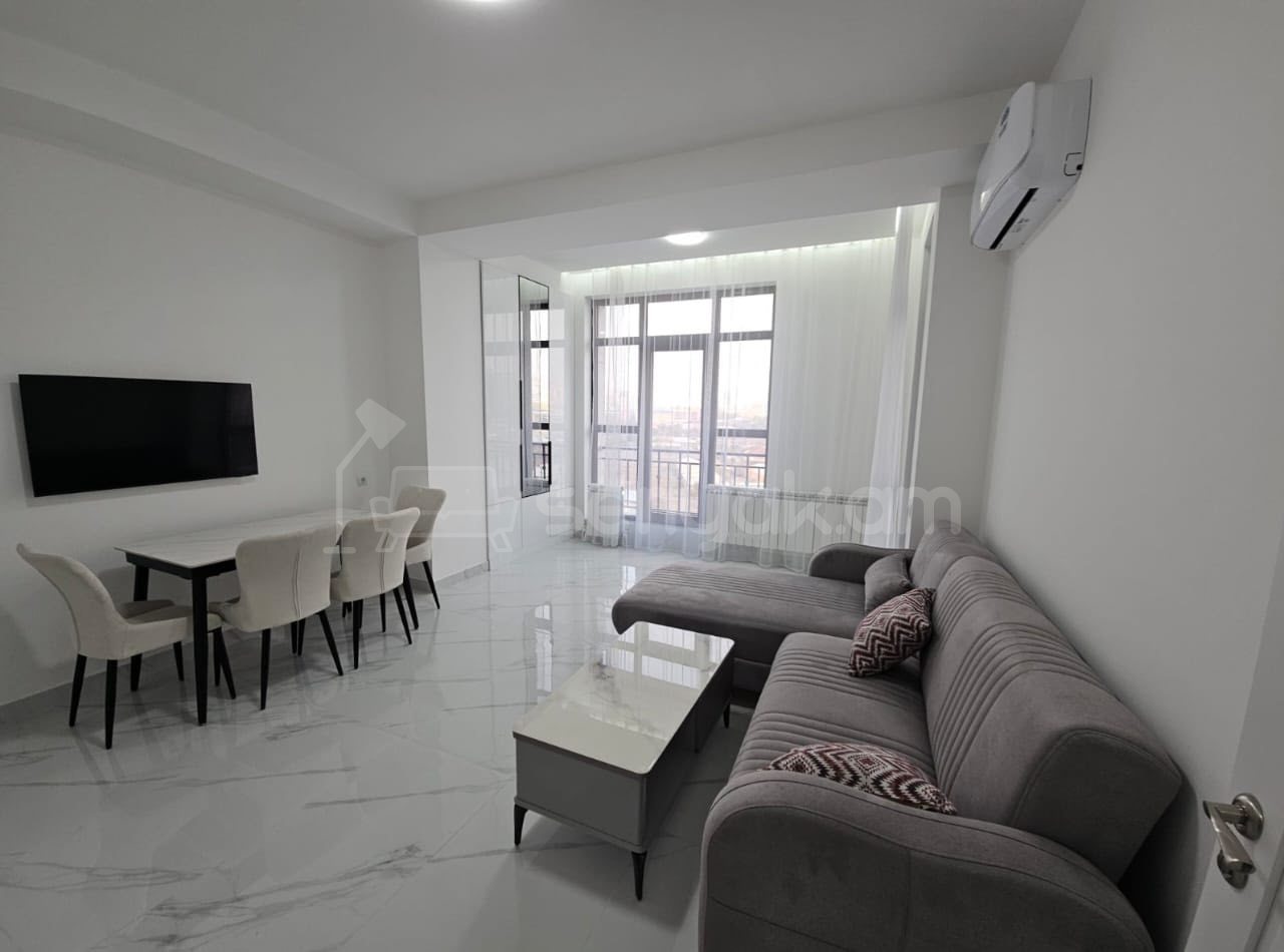 2 Սենյականոց Բնակարան, 52քմ, 11/18 հարկ, Դիզայներական Վերանորոգված