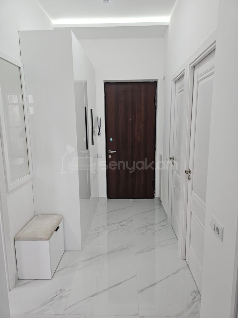 2 Սենյականոց Բնակարան, 52քմ, 11/18 հարկ, Դիզայներական Վերանորոգված