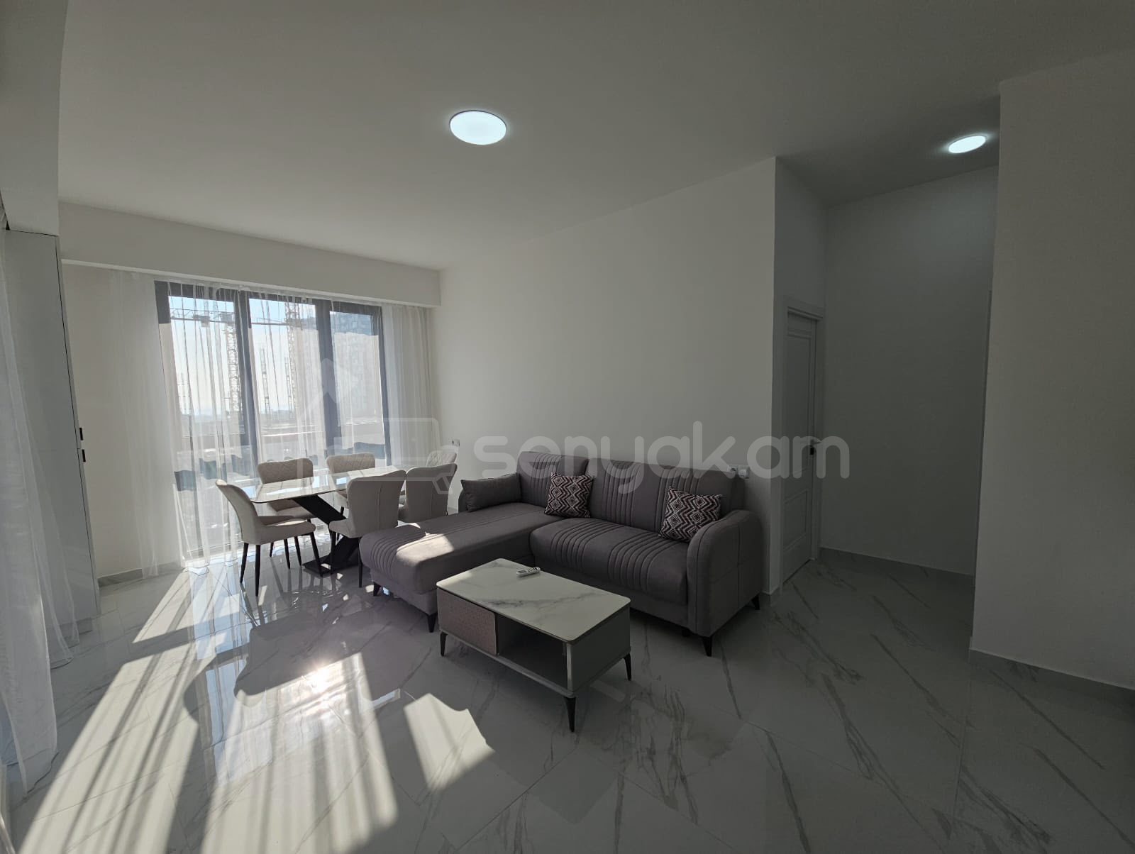 3 Սենյականոց Բնակարան, 77քմ, 3/14 հարկ, Դիզայներական Վերանորոգված