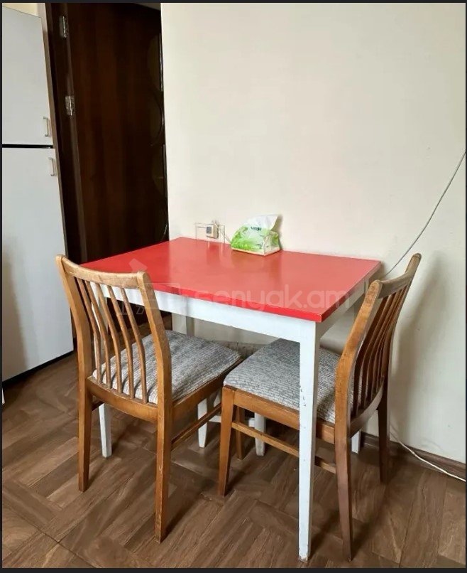 1 Սենյականոց Բնակարան Քարե Շենքում, 35քմ, 4/5 հարկ, Կապիտալ Վերանորոգված, Կահավորված