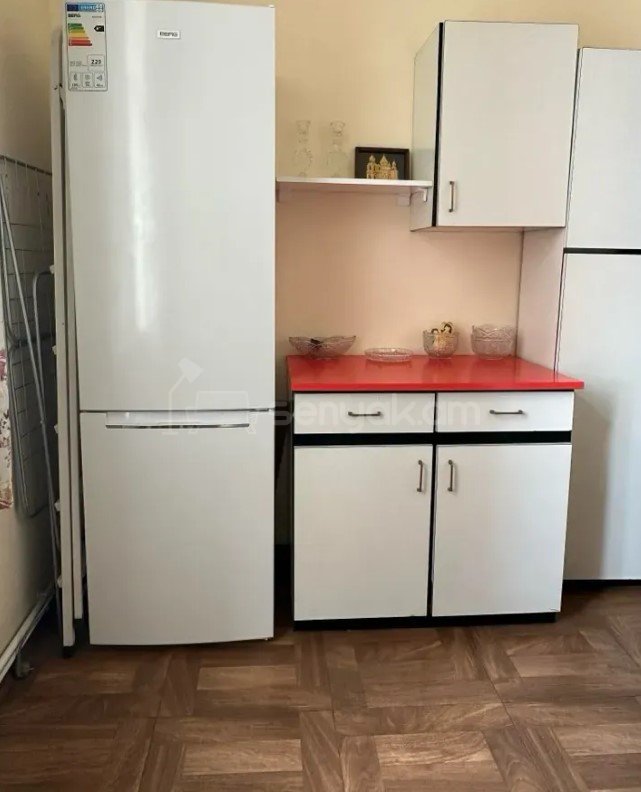 1 Սենյականոց Բնակարան Քարե Շենքում, 35քմ, 4/5 հարկ, Կապիտալ Վերանորոգված, Կահավորված