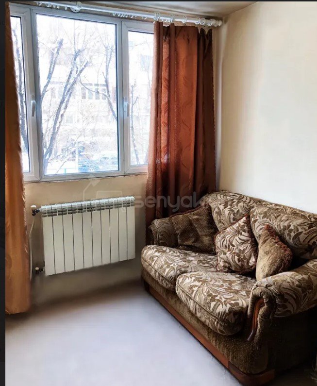 2 Սենյականոց Բնակարան Քարե Շենքում, 60քմ, 2/5 հարկ, Կապիտալ Վերանորոգված, Կահավորված