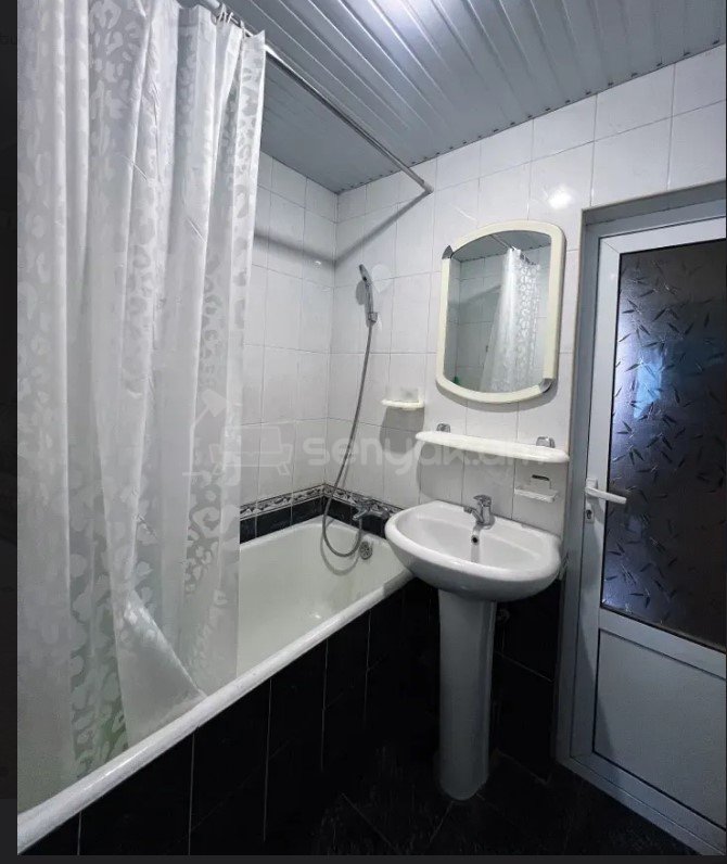 2 Սենյականոց Բնակարան Քարե Շենքում, 60քմ, 2/5 հարկ, Կապիտալ Վերանորոգված, Կահավորված