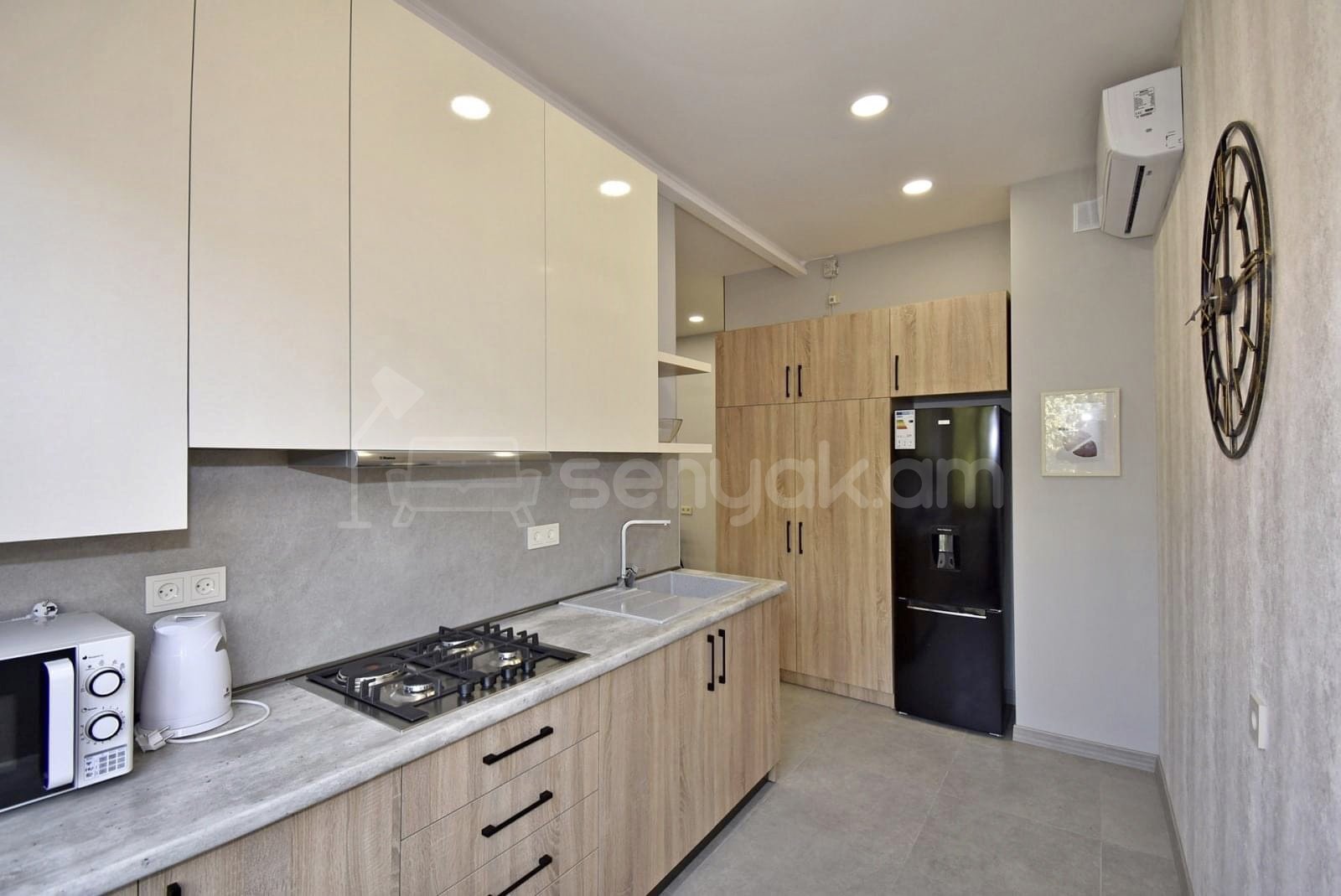 2 Սենյականոց Բնակարան Նորակառույցում, 50քմ, 8/12 հարկ, Դիզայներական Վերանորոգված