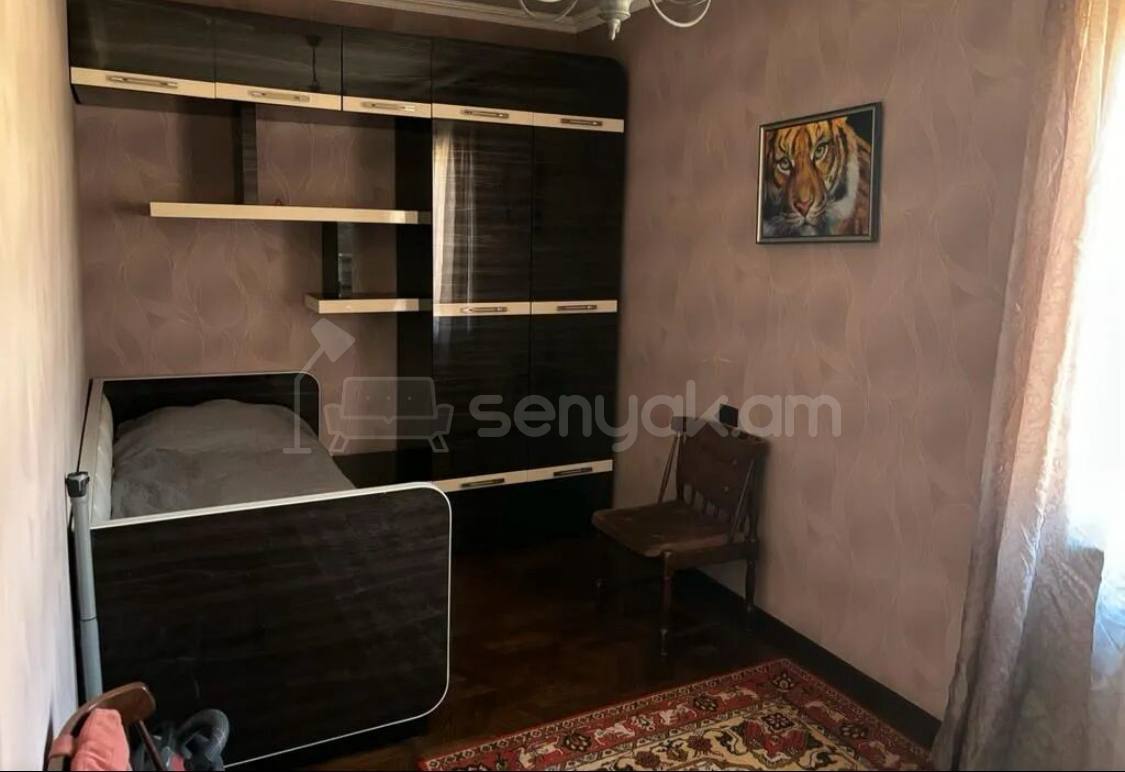 2 Սենյականոց Բնակարան Քարե Շենքում, 75քմ, 4/4 հարկ, Կապիտալ Վերանորոգված, Կահավորված, Արևկող