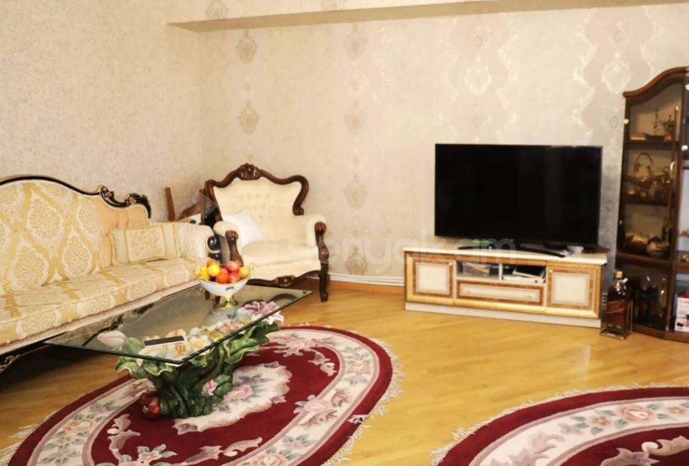 4 Սենյականոց Բնակարան, 93քմ, 2/16 հարկ, Կապիտալ Վերանորոգված, Կահավորված, Արևկող