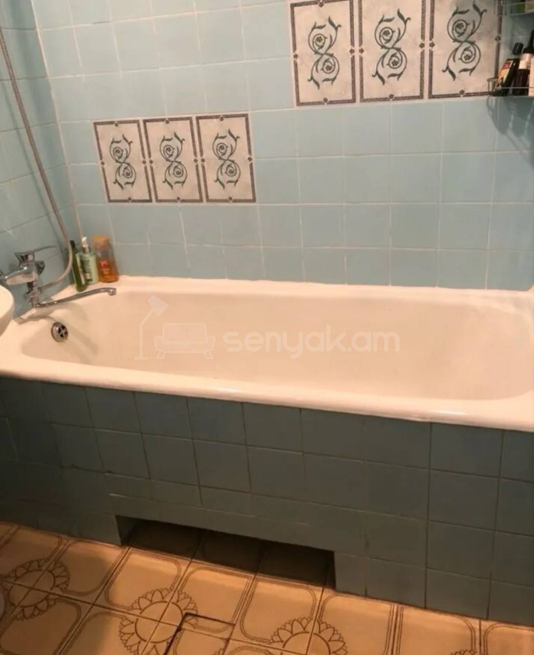 4 Սենյականոց Բնակարան, 87քմ, 1/9 հարկ, Նորմալ Վիճակում, Կահավորված, Արևկող