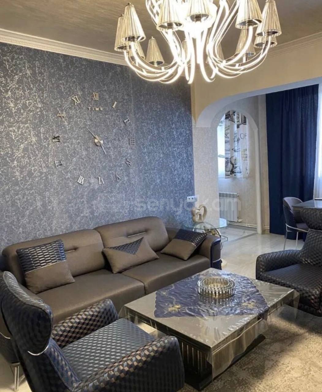 1 Սենյականոց Բնակարան Քարե Շենքում, 52քմ, 5/5 հարկ, Կապիտալ Վերանորոգված, Կահավորված, Արևկող