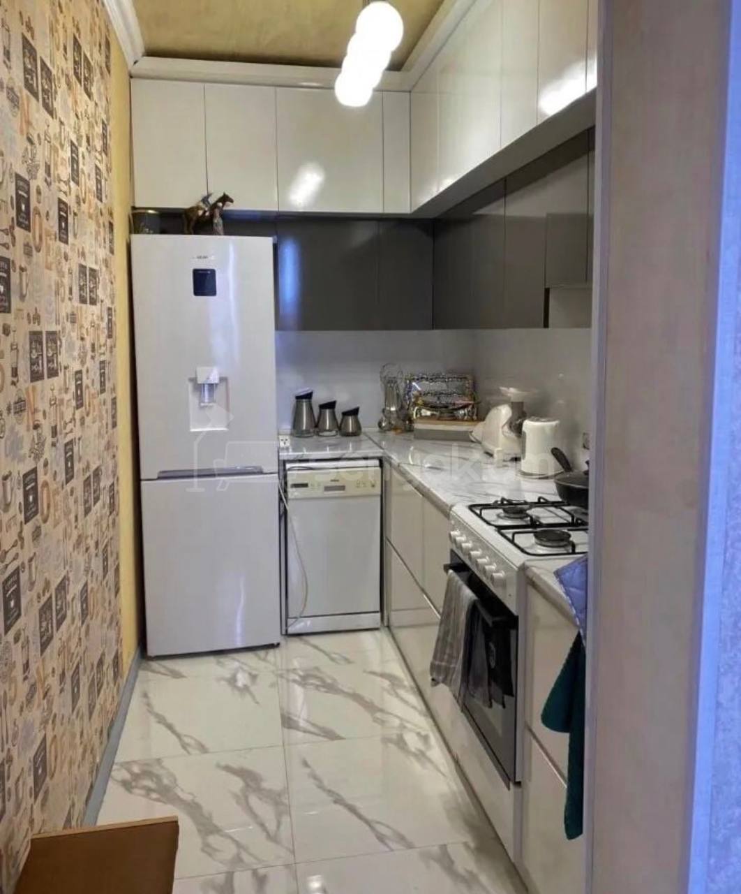 1 Սենյականոց Բնակարան Քարե Շենքում, 52քմ, 5/5 հարկ, Կապիտալ Վերանորոգված, Կահավորված, Արևկող