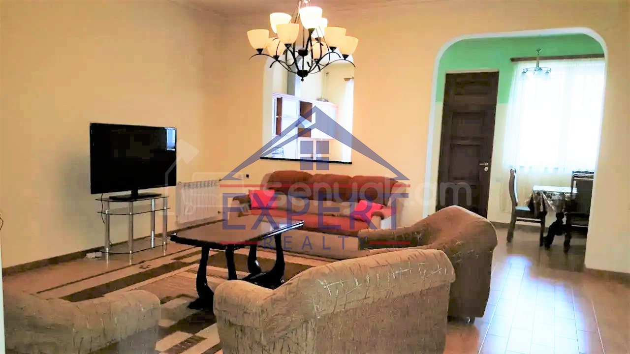 3 Սենյականոց Բնակարան Քարե Շենքում, 109քմ, 5/5 հարկ, Կոսմետիկ Վերանորոգված