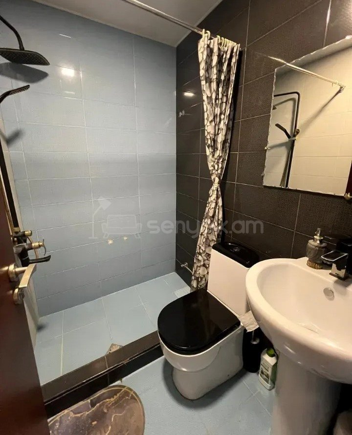 2 Սենյականոց Բնակարան Նորակառույցում, 60քմ, 1/4 հարկ, Կապիտալ Վերանորոգված