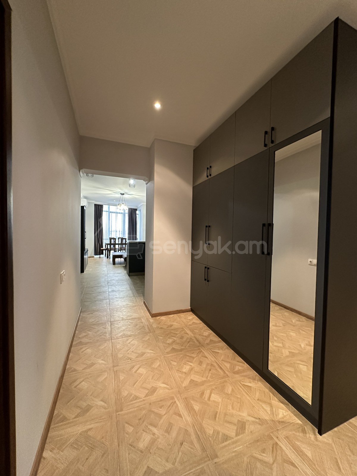 3 Սենյականոց Բնակարան Նորակառույցում, 70քմ, 13/14 հարկ, Կապիտալ Վերանորոգված, Կահավորված, Արևկող