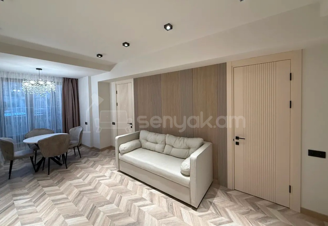 3 Սենյականոց Բնակարան, 47քմ, 3/9 հարկ, Դիզայներական Վերանորոգված