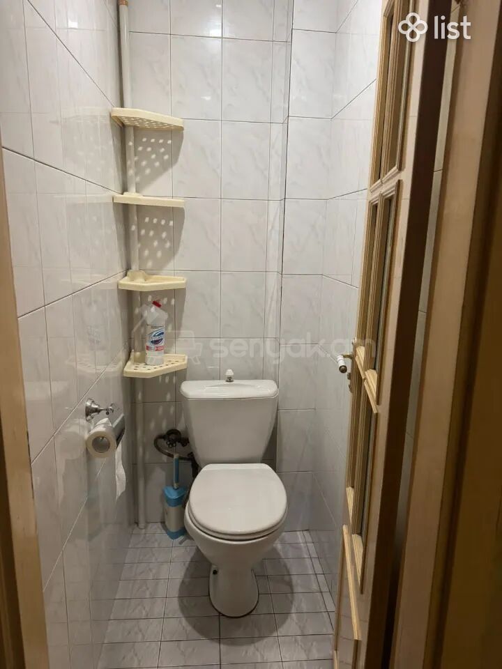 1 Սենյականոց Բնակարան Քարե Շենքում, 37քմ, 4/5 հարկ, Նորմալ Վիճակում