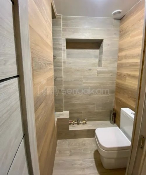 2 Սենյականոց Բնակարան Քարե Շենքում, 76քմ, 6/7 հարկ, Կապիտալ Վերանորոգված, Կահավորված, Արևկող