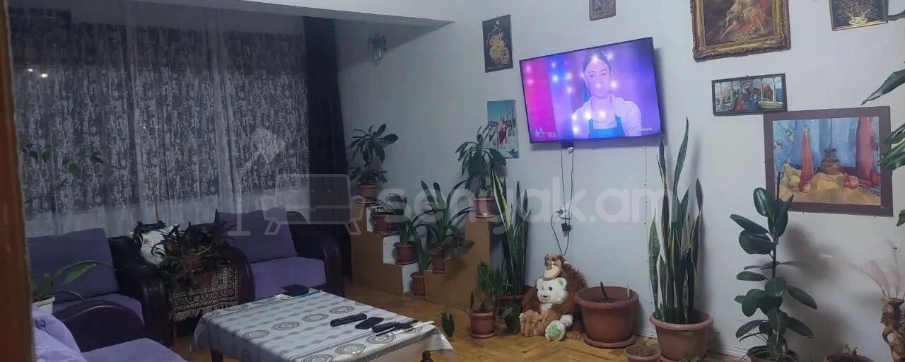 2 Սենյականոց Բնակարան Քարե Շենքում, 68քմ, 4/5 հարկ, Պետական Վիճակում