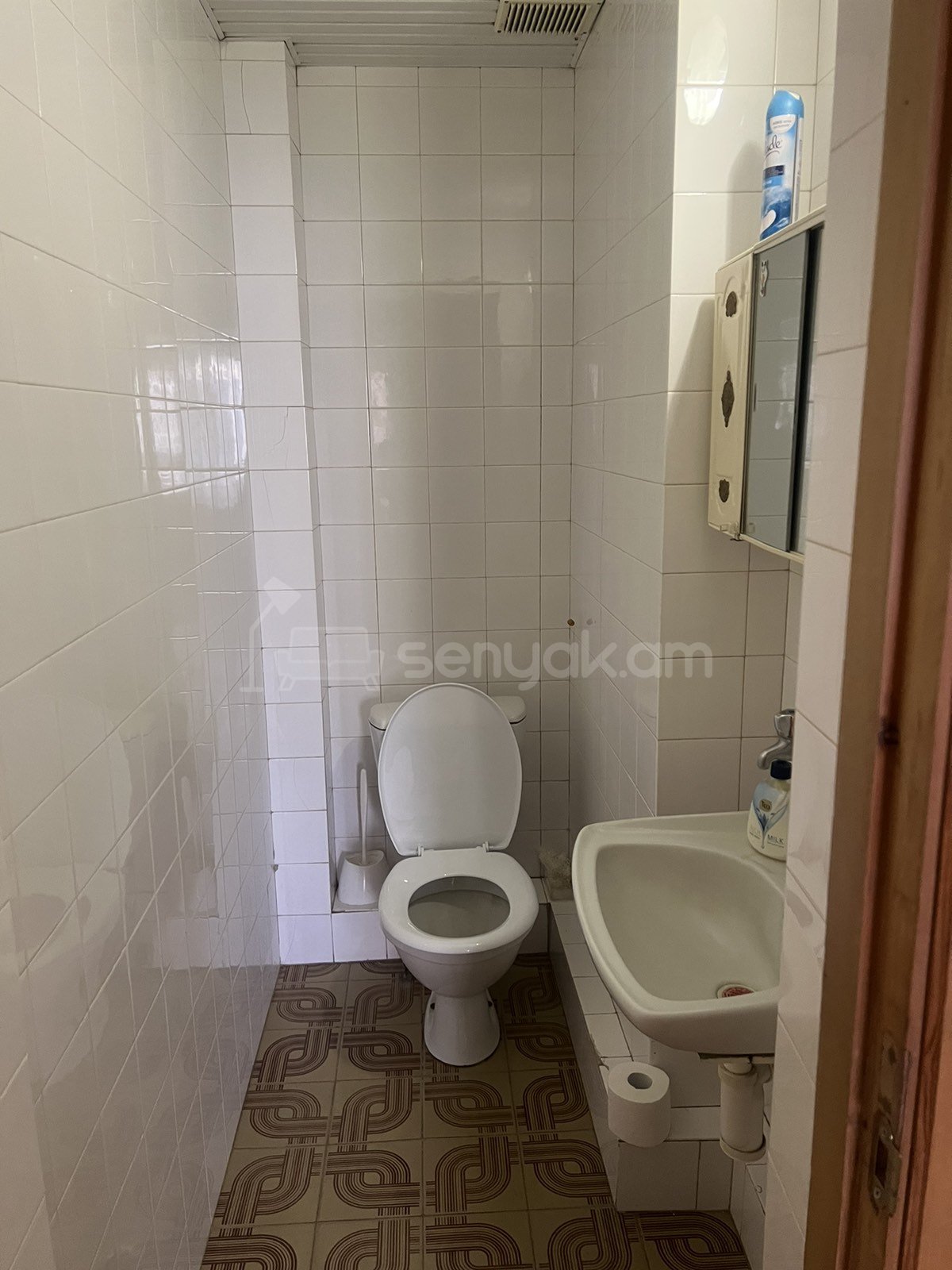 4 Սենյականոց Բնակարան, 100քմ, 3/9 հարկ, Կապիտալ Վերանորոգված, Կահավորված