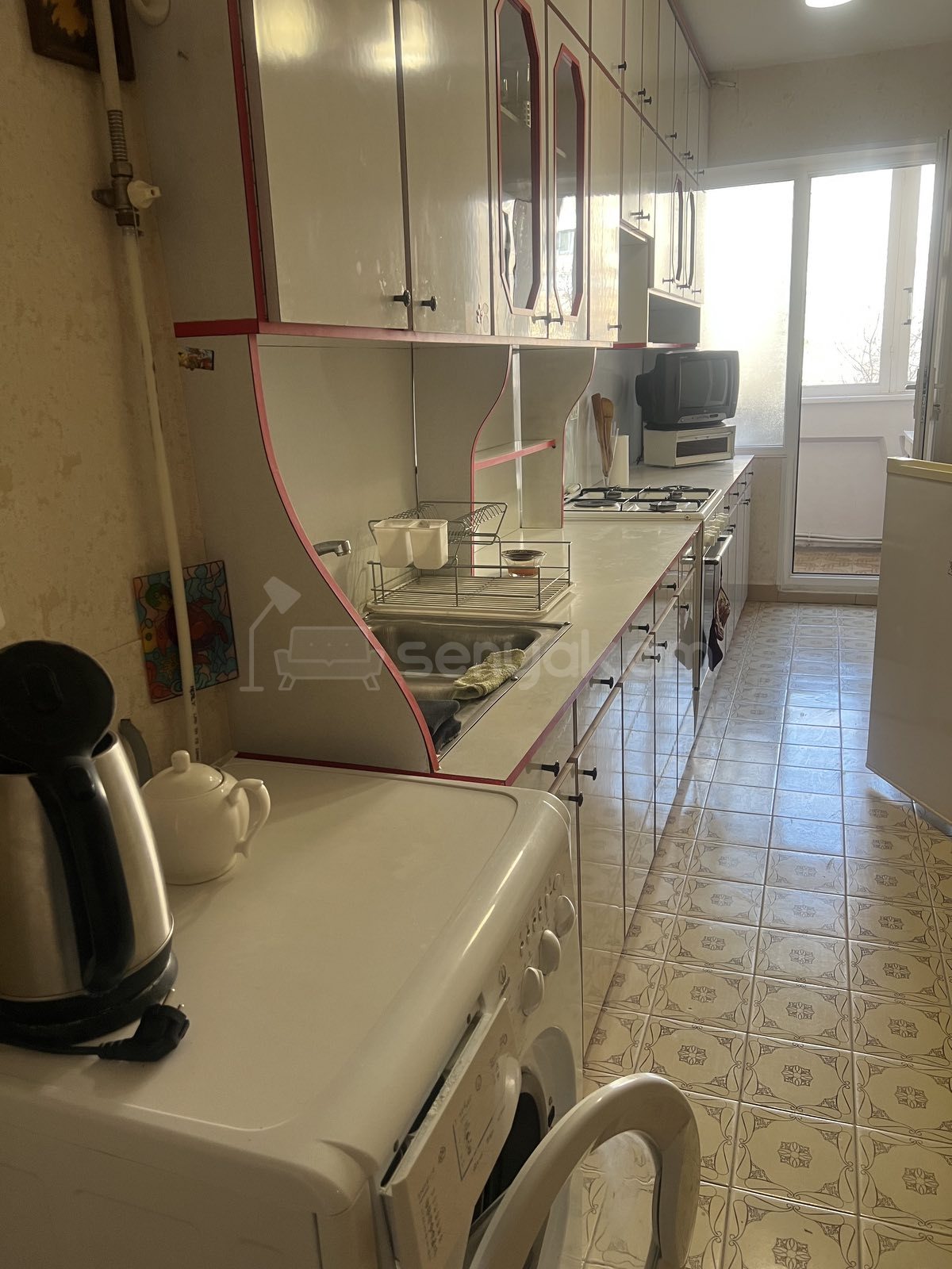 4 Սենյականոց Բնակարան, 100քմ, 3/9 հարկ, Կապիտալ Վերանորոգված, Կահավորված