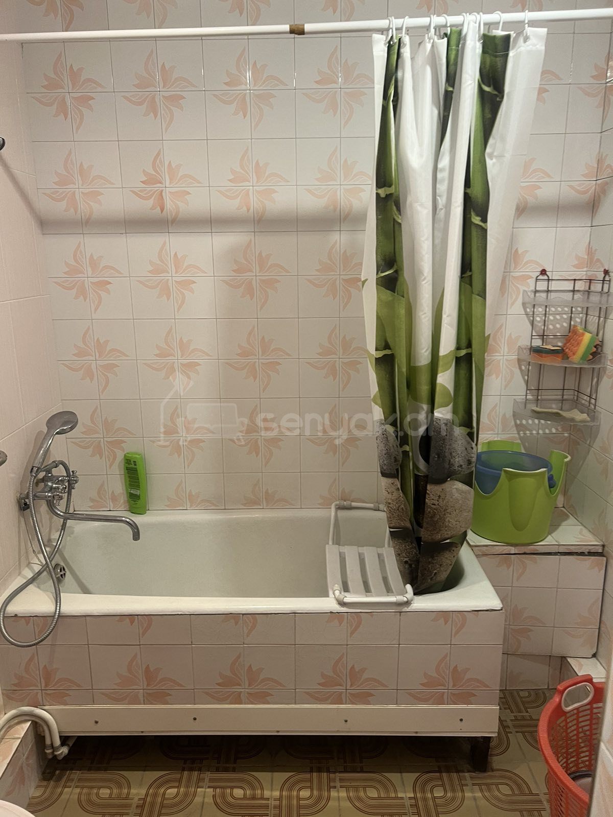 4 Սենյականոց Բնակարան, 100քմ, 3/9 հարկ, Կապիտալ Վերանորոգված, Կահավորված