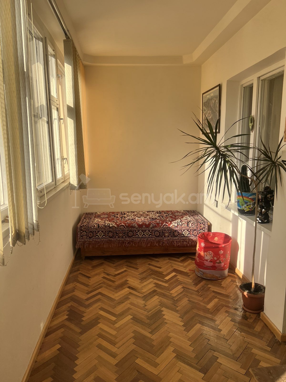 4 Սենյականոց Բնակարան, 100քմ, 3/9 հարկ, Կապիտալ Վերանորոգված, Կահավորված