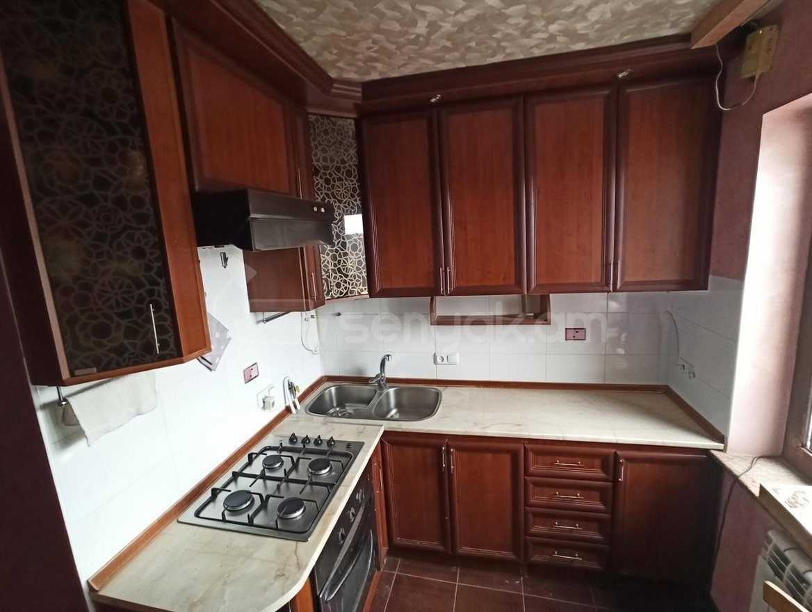 3 Սենյականոց Բնակարան, 86քմ, 4/5 հարկ, Կապիտալ Վերանորոգված, Արևկող