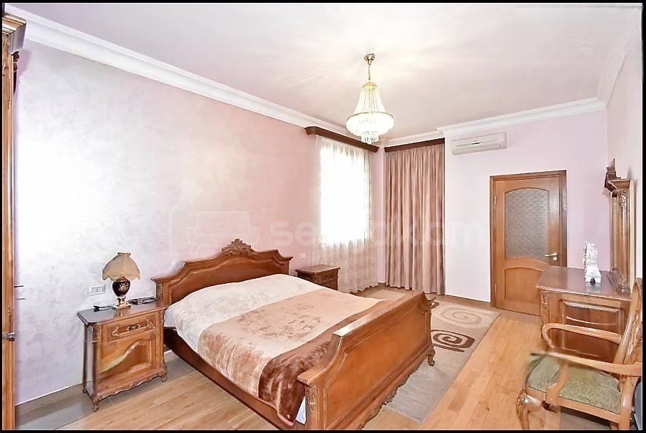 4 Սենյականոց Բնակարան Նորակառույցում, 158քմ, 10/17 հարկ, Կապիտալ Վերանորոգված, Կահավորված, Արևկող