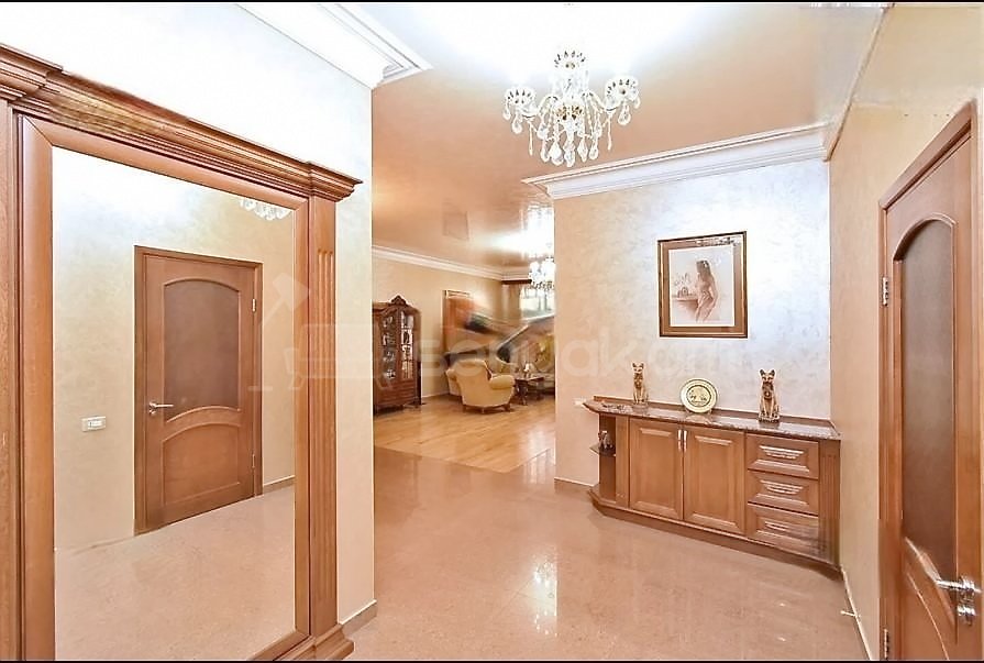 4 Սենյականոց Բնակարան Նորակառույցում, 158քմ, 10/17 հարկ, Կապիտալ Վերանորոգված, Կահավորված, Արևկող