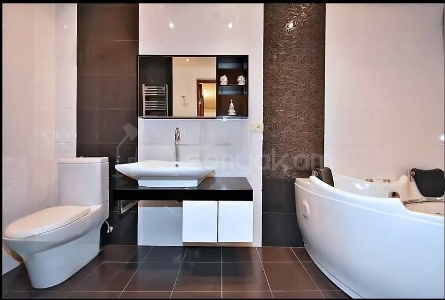 4 Սենյականոց Բնակարան Նորակառույցում, 158քմ, 10/17 հարկ, Կապիտալ Վերանորոգված, Կահավորված, Արևկող