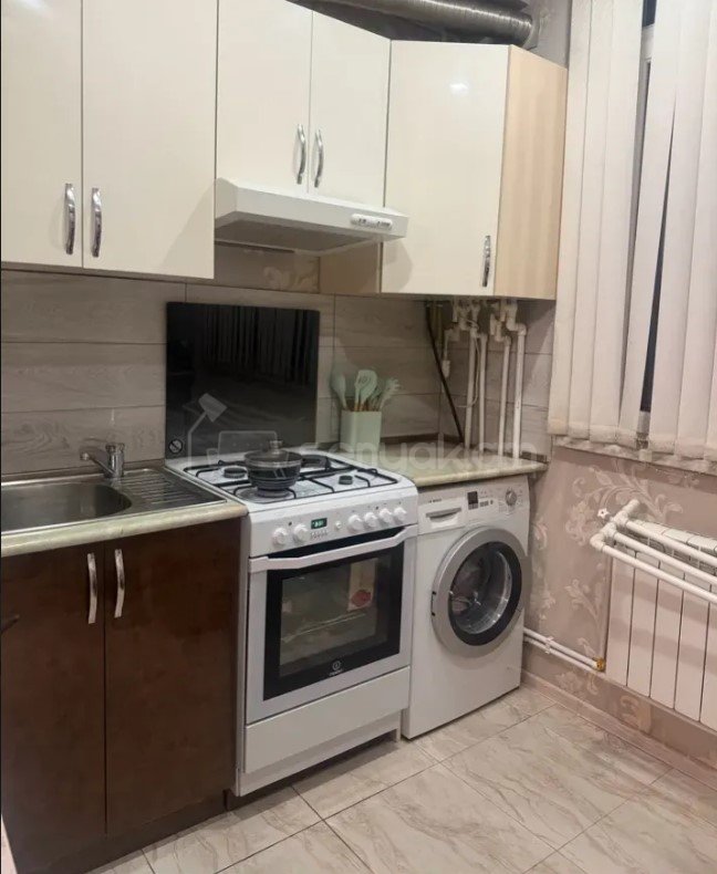 2 Սենյականոց Բնակարան Քարե Շենքում, 50քմ, 4/5 հարկ, Կապիտալ Վերանորոգված, Կահավորված