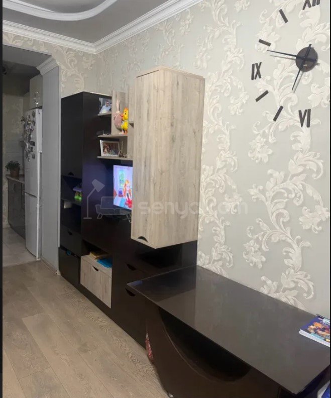 2 Սենյականոց Բնակարան Քարե Շենքում, 50քմ, 4/5 հարկ, Կապիտալ Վերանորոգված, Կահավորված